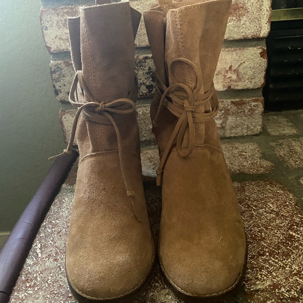 Toms Mila toffee suede wrap boot